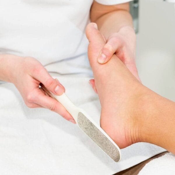 Pedicure with Foot Scrub